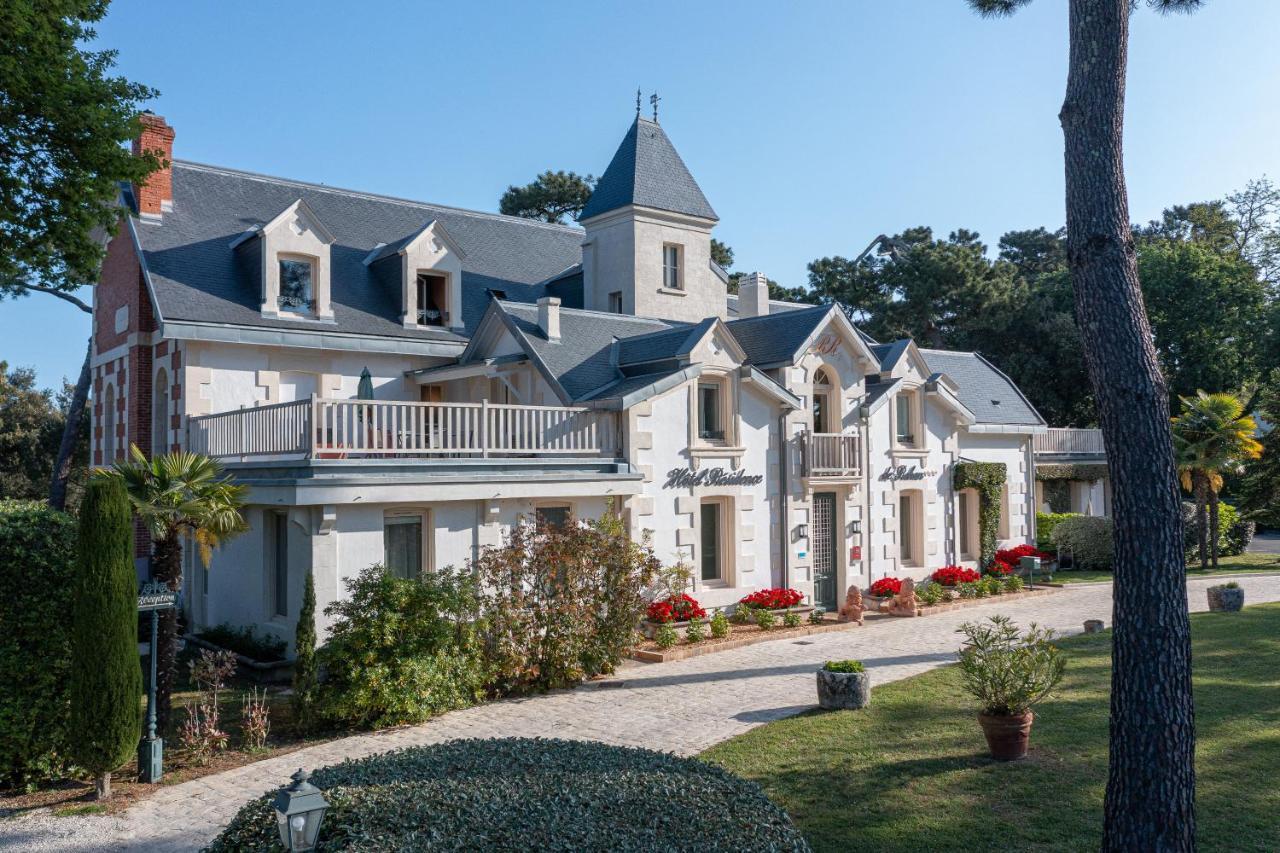 Hotel The Originals Residence De Rohan Во-сюр-Мер Екстериор снимка