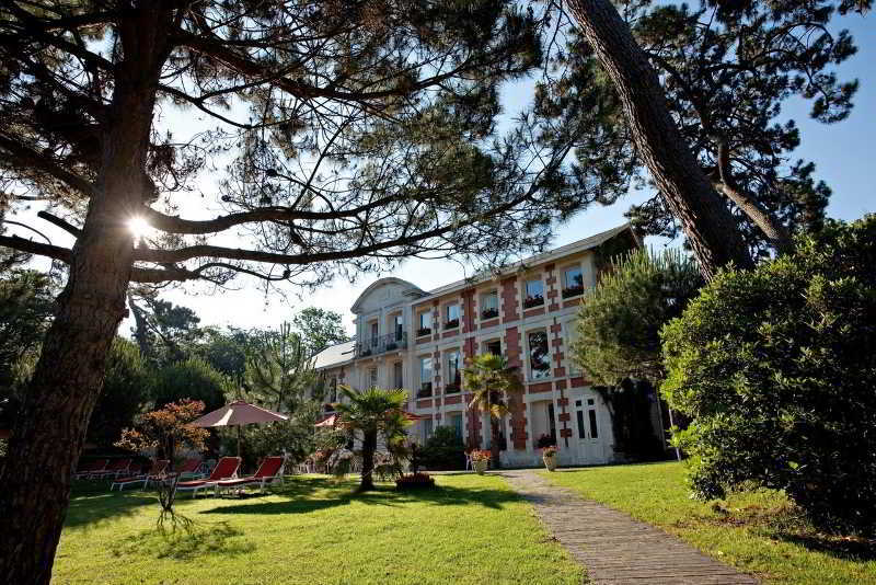 Hotel The Originals Residence De Rohan Во-сюр-Мер Екстериор снимка