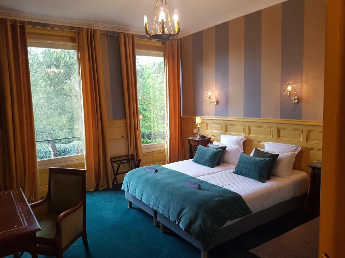Hotel The Originals Residence De Rohan Во-сюр-Мер Екстериор снимка